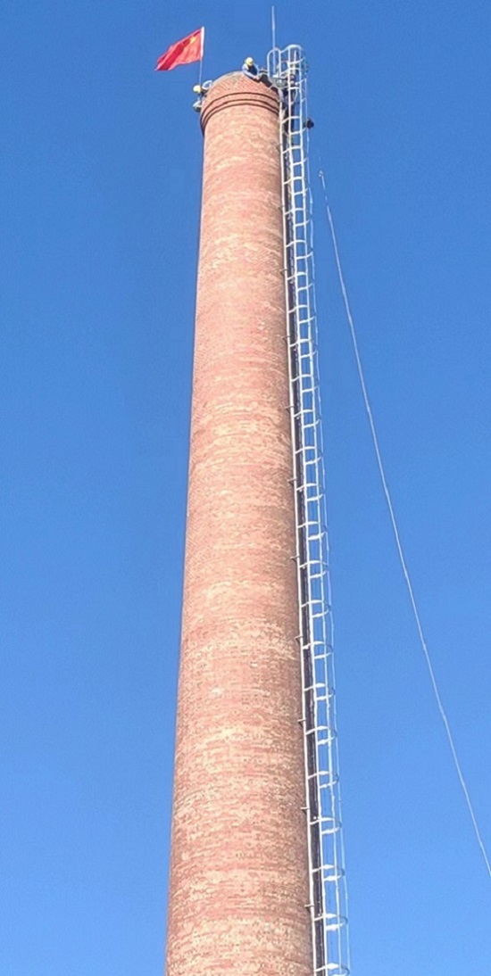 磚砌煙囪公司的專業(yè)之道:精湛工藝,安全之選